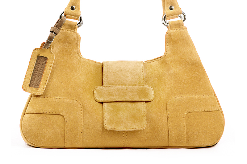 Mustard yellow women's dress handbag, matching pumps and belts. Profile view - Florence KOOIJMAN